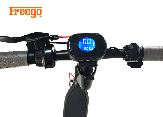 Yetişkinler İçin Güçlü 8,5 inç 350W Elektrikli Kick Scooter 2 Tekerlekli Akülü