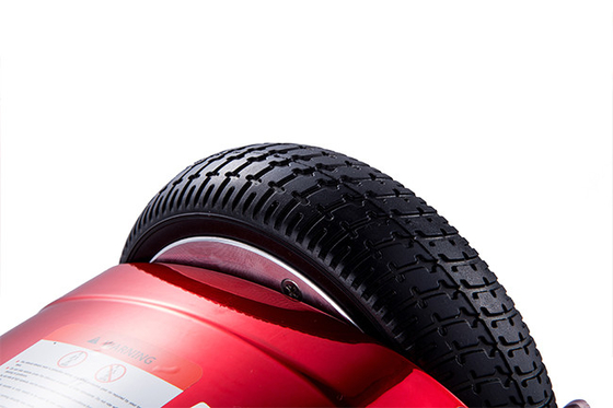 Led Işıklar ile 6.5 &quot;Tekerlek Kırmızı Kendinden Dengeleme Elektrikli Hoverboard 8km / H Maksimum Hız
